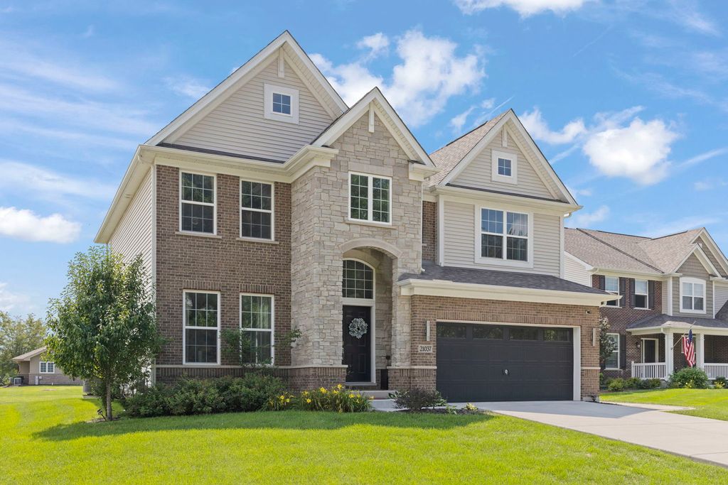 Photo for 21037 Coventry Circle, Shorewood, IL 60404 (MLS # 12457218)