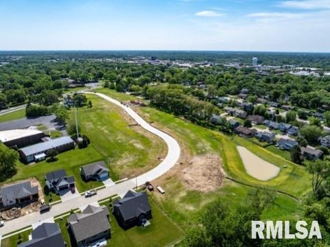 Tiny photo for 4718 WILLOW Circle, Davenport, IA 52806 (MLS # QC4269996)