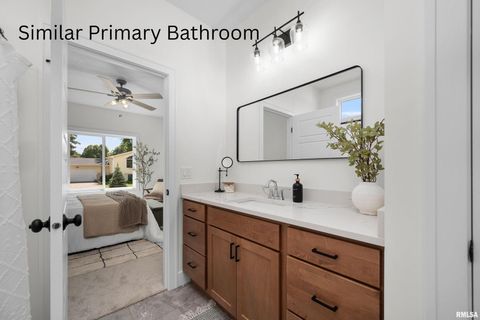 Tiny photo for 4718 WILLOW Circle, Davenport, IA 52806 (MLS # QC4269996)