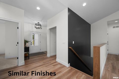 Tiny photo for 4718 WILLOW Circle, Davenport, IA 52806 (MLS # QC4269996)