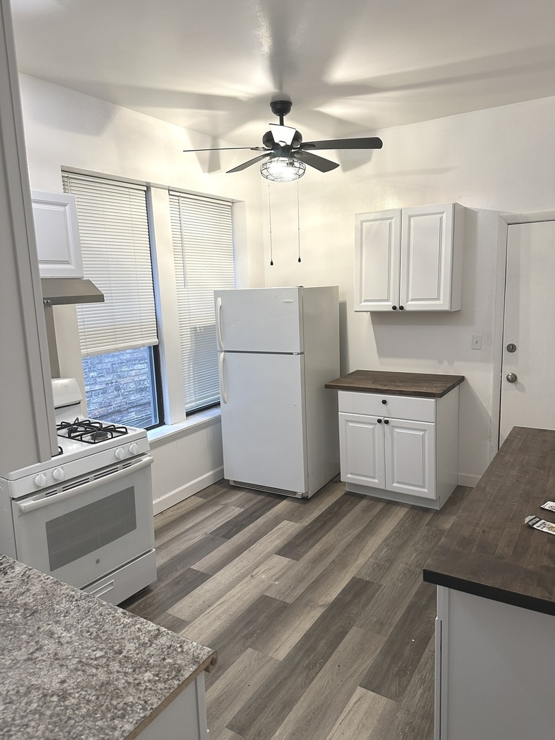 1418 W Lexington Street 2F
