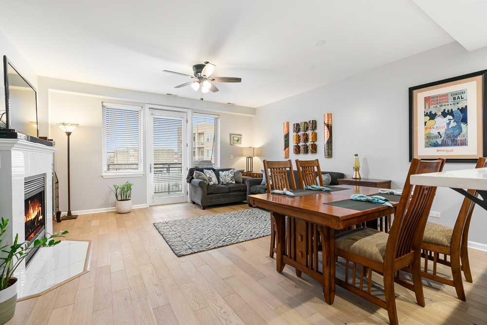 4950 N Western Avenue 3K