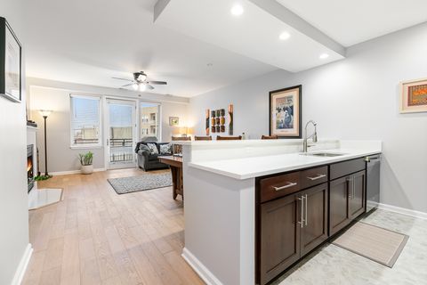 Tiny photo for 4950 N Western Avenue #3K, Chicago, IL 60625 (MLS # 12562297)