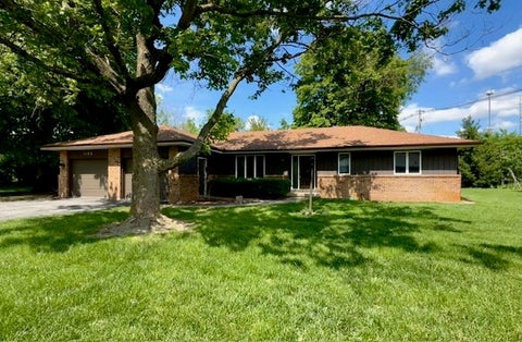 Tiny photo for 1106 E PEARL Drive, Mahomet, IL 61853 (MLS # 12624411)