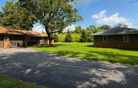 Tiny photo for 1106 E PEARL Drive, Mahomet, IL 61853 (MLS # 12624411)
