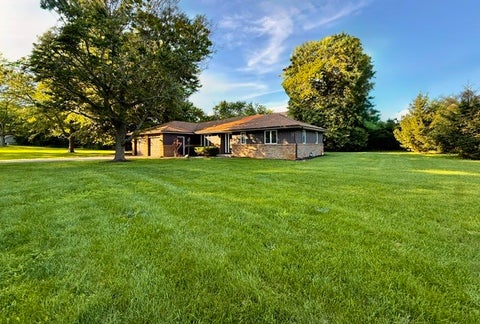 Tiny photo for 1106 E PEARL Drive, Mahomet, IL 61853 (MLS # 12624411)
