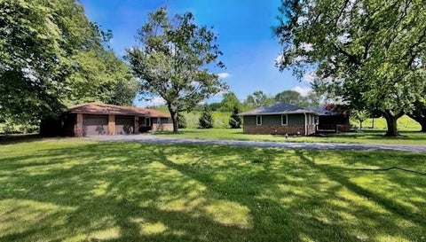 Tiny photo for 1106 E PEARL Drive, Mahomet, IL 61853 (MLS # 12624411)