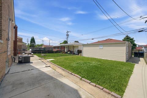 Tiny photo for 5134 S Laporte Avenue, Chicago, IL 60638 (MLS # 12725848)