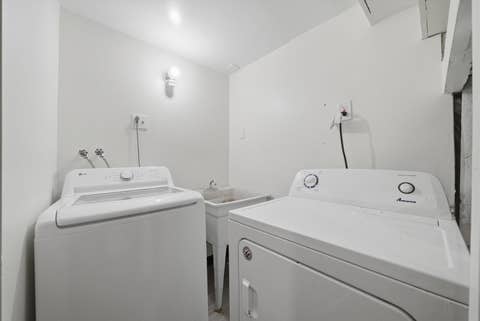Tiny photo for 5134 S Laporte Avenue, Chicago, IL 60638 (MLS # 12725848)