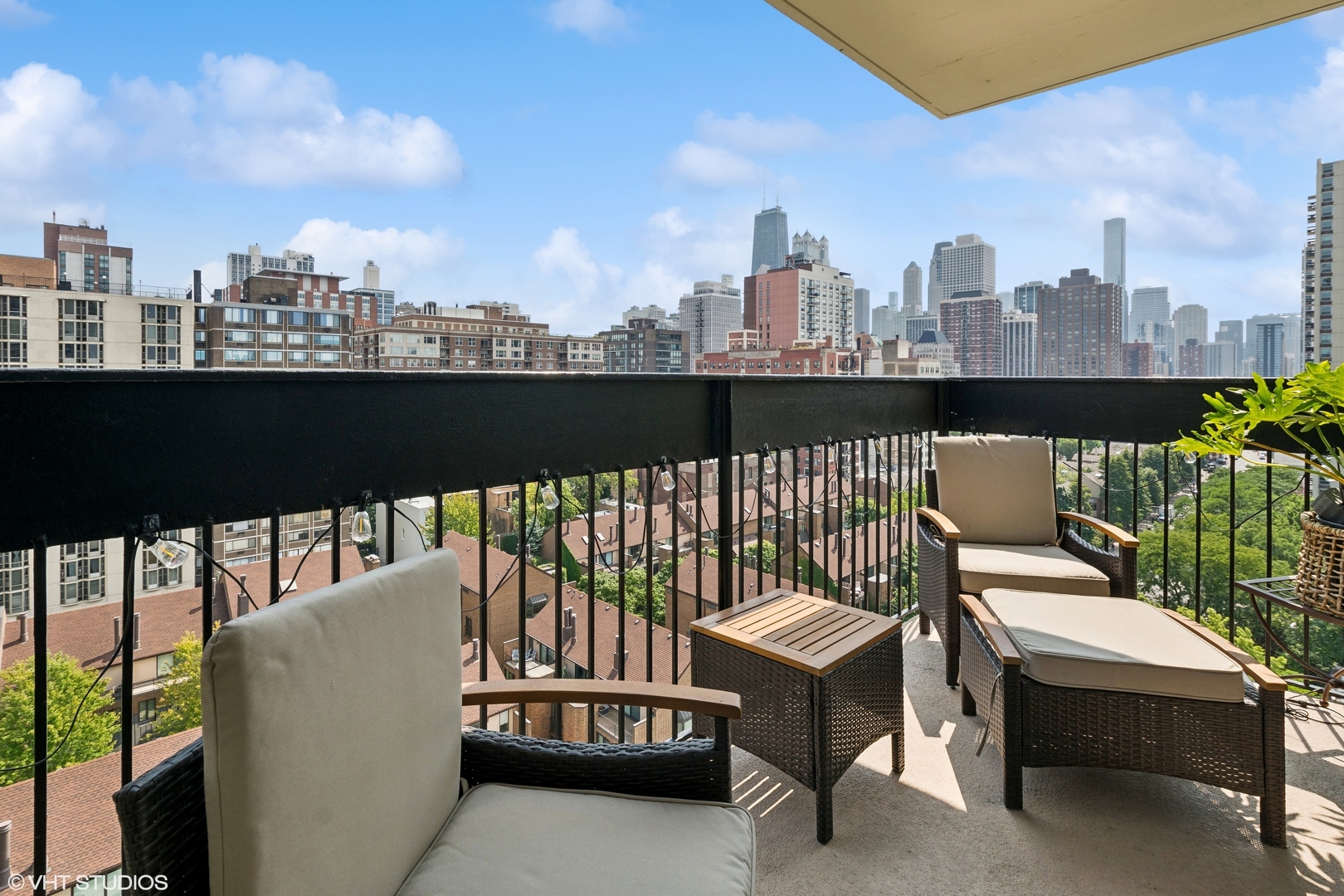 1355 N Sandburg Terrace 1402D