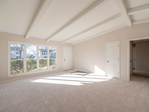 Tiny photo for 724 Surrey Drive, Streamwood, IL 60107 (MLS # 12519180)