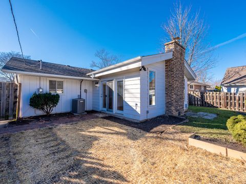 Tiny photo for 724 Surrey Drive, Streamwood, IL 60107 (MLS # 12519180)