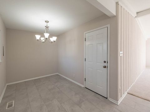 Tiny photo for 724 Surrey Drive, Streamwood, IL 60107 (MLS # 12519180)