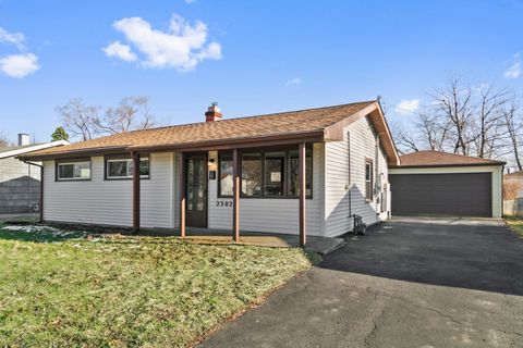 Tiny photo for 2302 Madonna Avenue, Joliet, IL 60436 (MLS # 12597714)