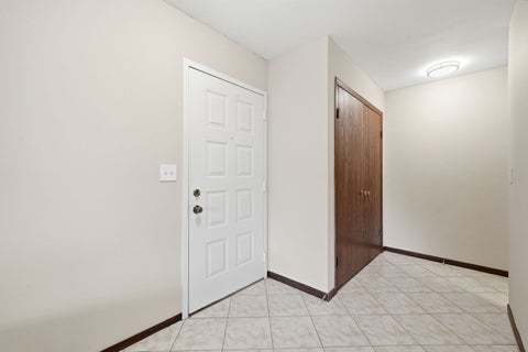 Tiny photo for 6157 Willowhill Road #D, Willowbrook, IL 60527 (MLS # 12763836)