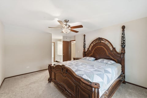 Tiny photo for 6157 Willowhill Road #D, Willowbrook, IL 60527 (MLS # 12763836)