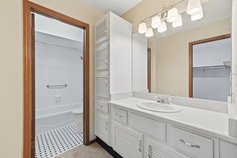 Tiny photo for 6157 Willowhill Road #D, Willowbrook, IL 60527 (MLS # 12763836)