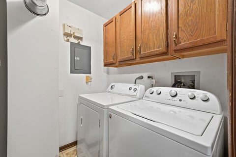 Tiny photo for 6157 Willowhill Road #D, Willowbrook, IL 60527 (MLS # 12763836)