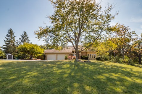 Tiny photo for 6320 Rowland Road, Huntley, IL 60142 (MLS # 12523051)