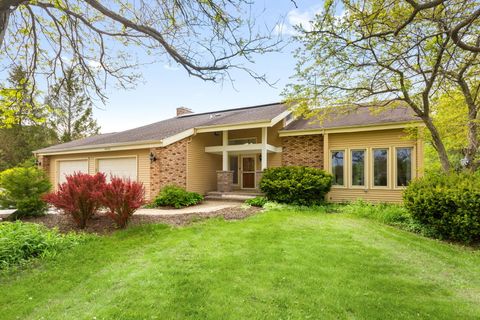 Photo of Huntley, IL 60142 (MLS # 12523051)