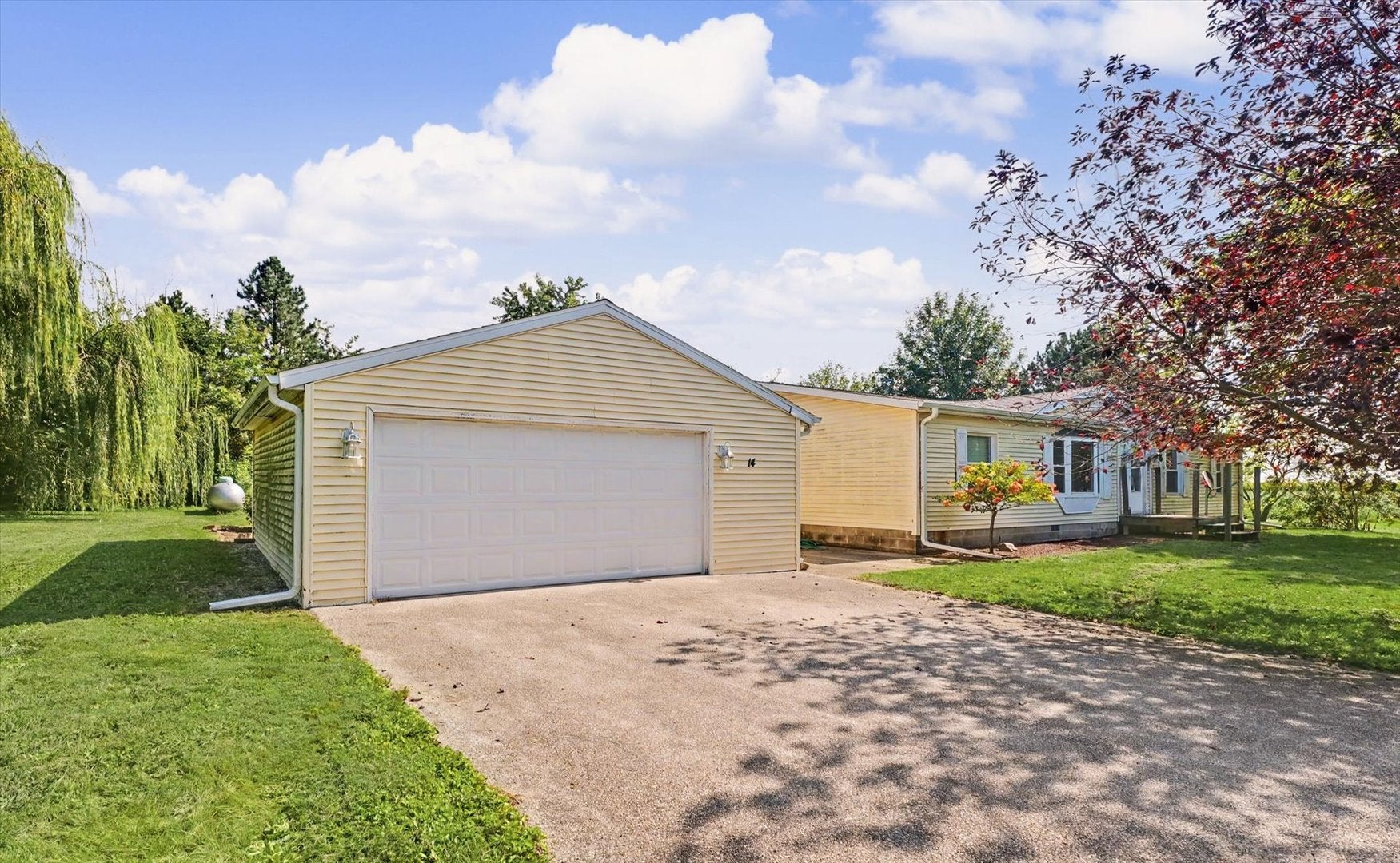 14 CHERRY Court