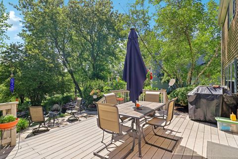 Tiny photo for 305 BUCKINGHAM Drive, Algonquin, IL 60102 (MLS # 12520641)