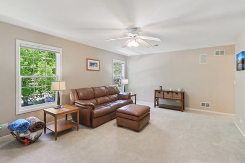 Tiny photo for 305 BUCKINGHAM Drive, Algonquin, IL 60102 (MLS # 12520641)