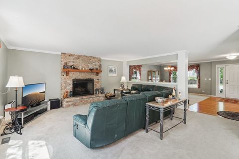 Tiny photo for 305 BUCKINGHAM Drive, Algonquin, IL 60102 (MLS # 12520641)