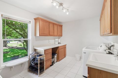 Tiny photo for 305 BUCKINGHAM Drive, Algonquin, IL 60102 (MLS # 12520641)