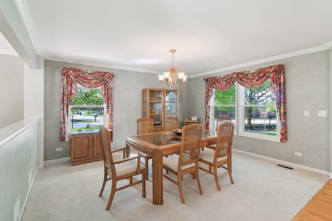 Tiny photo for 305 BUCKINGHAM Drive, Algonquin, IL 60102 (MLS # 12520641)