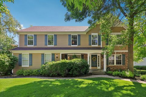 Photo of 305 BUCKINGHAM Drive, Algonquin, IL 60102 (MLS # 12520641)