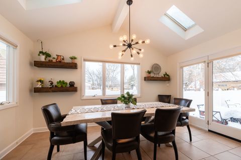 Tiny photo for 329 Montclare Lane, Wood Dale, IL 60191 (MLS # 12526964)