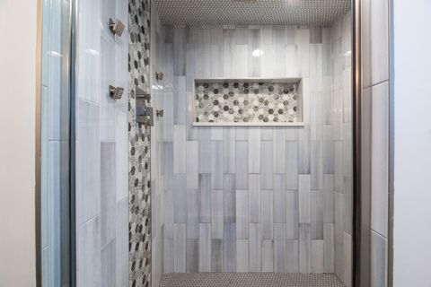 Tiny photo for 329 Montclare Lane, Wood Dale, IL 60191 (MLS # 12526964)