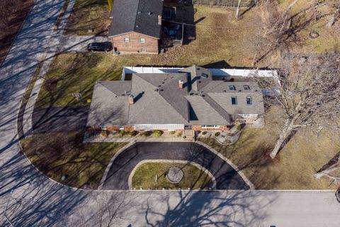 Tiny photo for 329 Montclare Lane, Wood Dale, IL 60191 (MLS # 12526964)