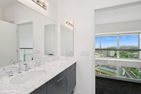 Tiny photo for 1720 Maple Avenue #2710, Evanston, IL 60201 (MLS # 12577672)