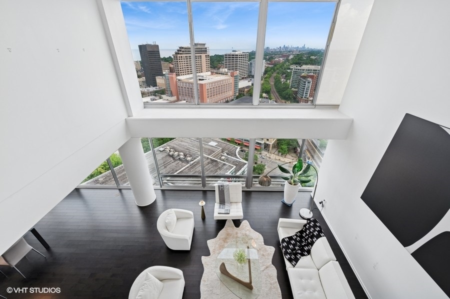 1720 Maple Avenue 2710