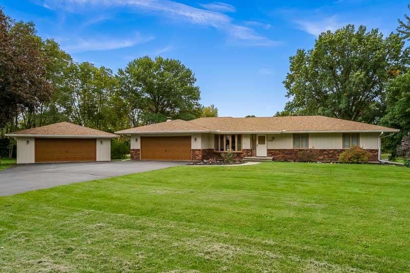 8024 Faraway Lane