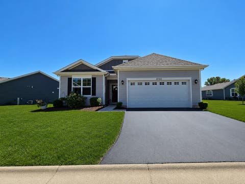 Photo of 1200 Redtail Circle, Woodstock, IL 60098 (MLS # 12722370)