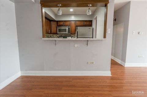 Tiny photo for 3237 S Manor Drive #314, Lansing, IL 60438 (MLS # 12501387)