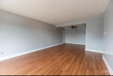 Tiny photo for 3237 S Manor Drive #314, Lansing, IL 60438 (MLS # 12501387)