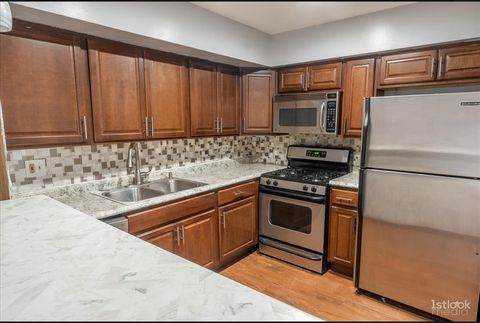 Tiny photo for 3237 S Manor Drive #314, Lansing, IL 60438 (MLS # 12501387)