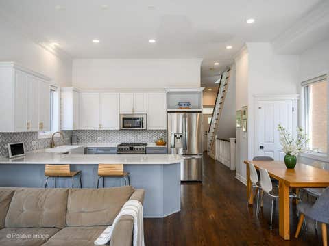 Tiny photo for 1912 N HOYNE Avenue, Chicago, IL 60647 (MLS # 12720352)