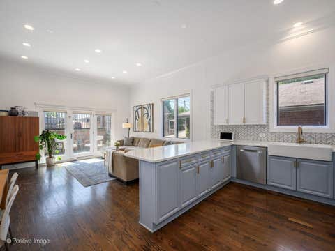 Tiny photo for 1912 N HOYNE Avenue, Chicago, IL 60647 (MLS # 12720352)