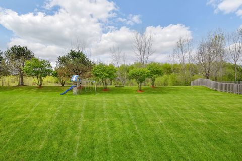 Tiny photo for 2393 Bryn Mawr Lane, Crystal Lake, IL 60014 (MLS # 12633811)