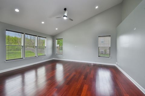 Tiny photo for 2393 Bryn Mawr Lane, Crystal Lake, IL 60014 (MLS # 12633811)