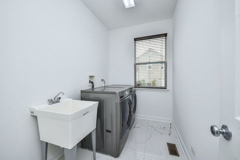 Tiny photo for 2393 Bryn Mawr Lane, Crystal Lake, IL 60014 (MLS # 12633811)