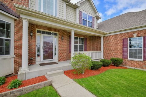 Tiny photo for 2393 Bryn Mawr Lane, Crystal Lake, IL 60014 (MLS # 12633811)