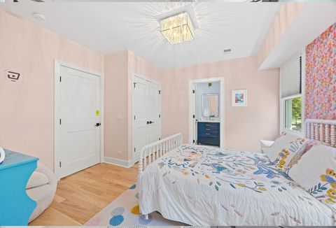 Tiny photo for 527 Woodbine Avenue, Oak Park, IL 60302 (MLS # 12643888)