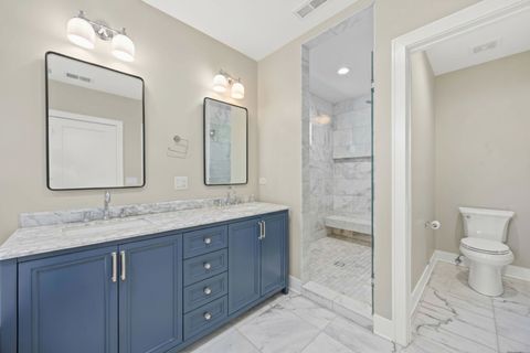 Tiny photo for 527 Woodbine Avenue, Oak Park, IL 60302 (MLS # 12643888)