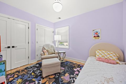 Tiny photo for 527 Woodbine Avenue, Oak Park, IL 60302 (MLS # 12643888)